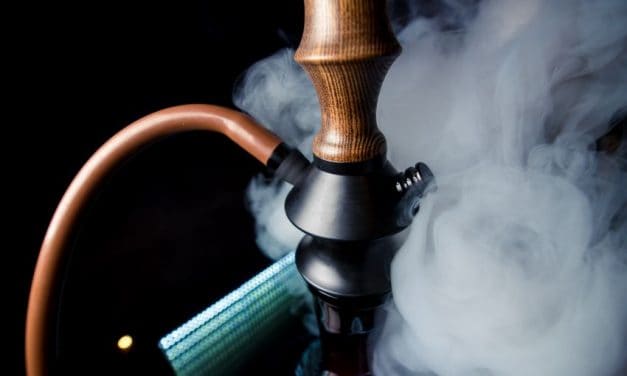 Cómo preparar una cachimba de marihuana